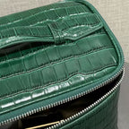 Green Noble Vanity Case