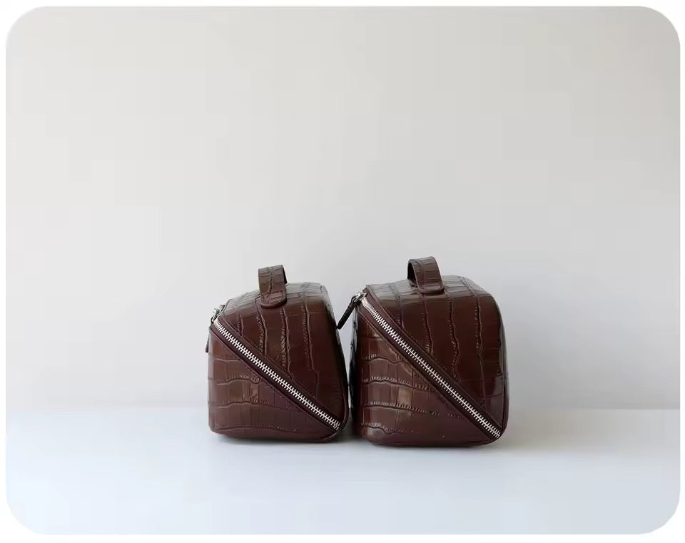 Brown Covers Vanity Case