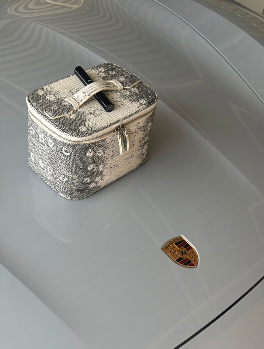 Saphir Vanity Case