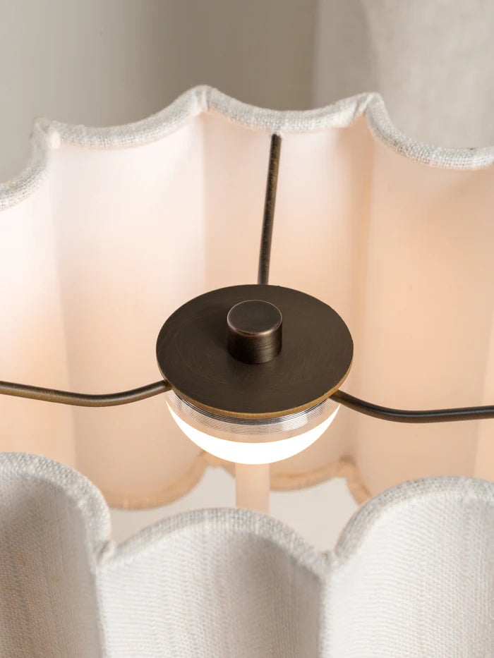 Viola Calacatta Table Lamp