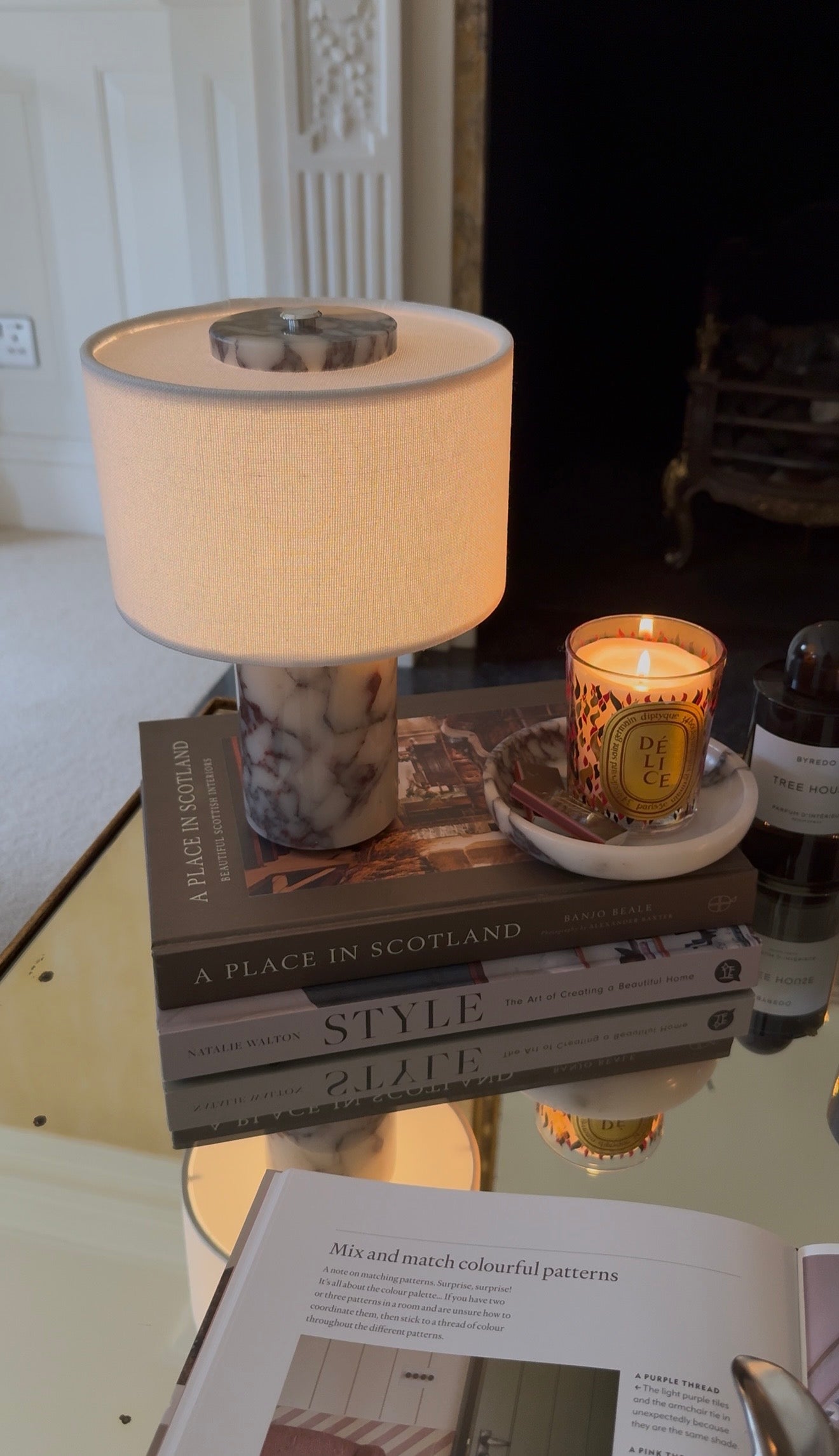 Calacatta Portable Lamp