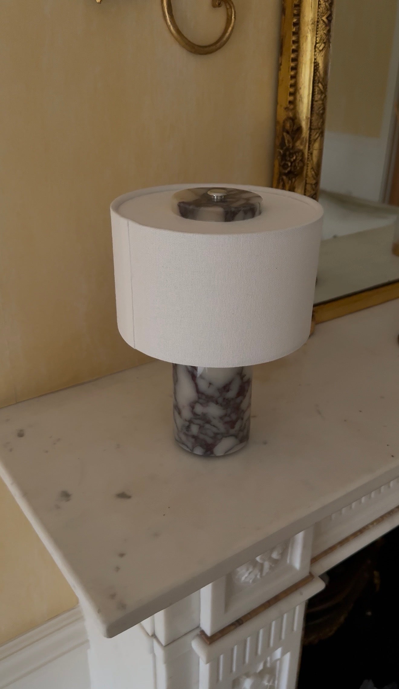 Calacatta Portable Lamp